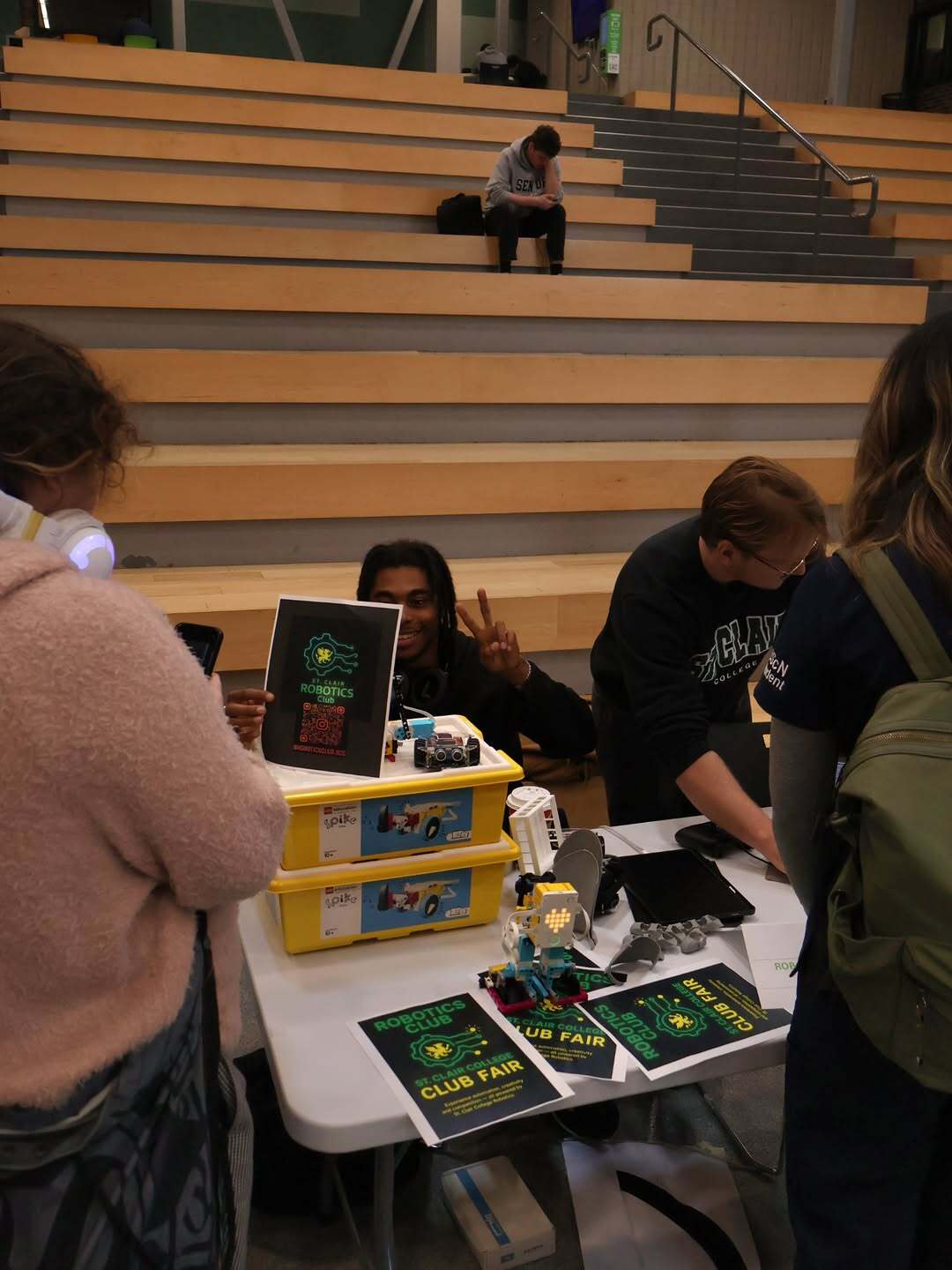 St. Clair College Club Fair - Student engagement
